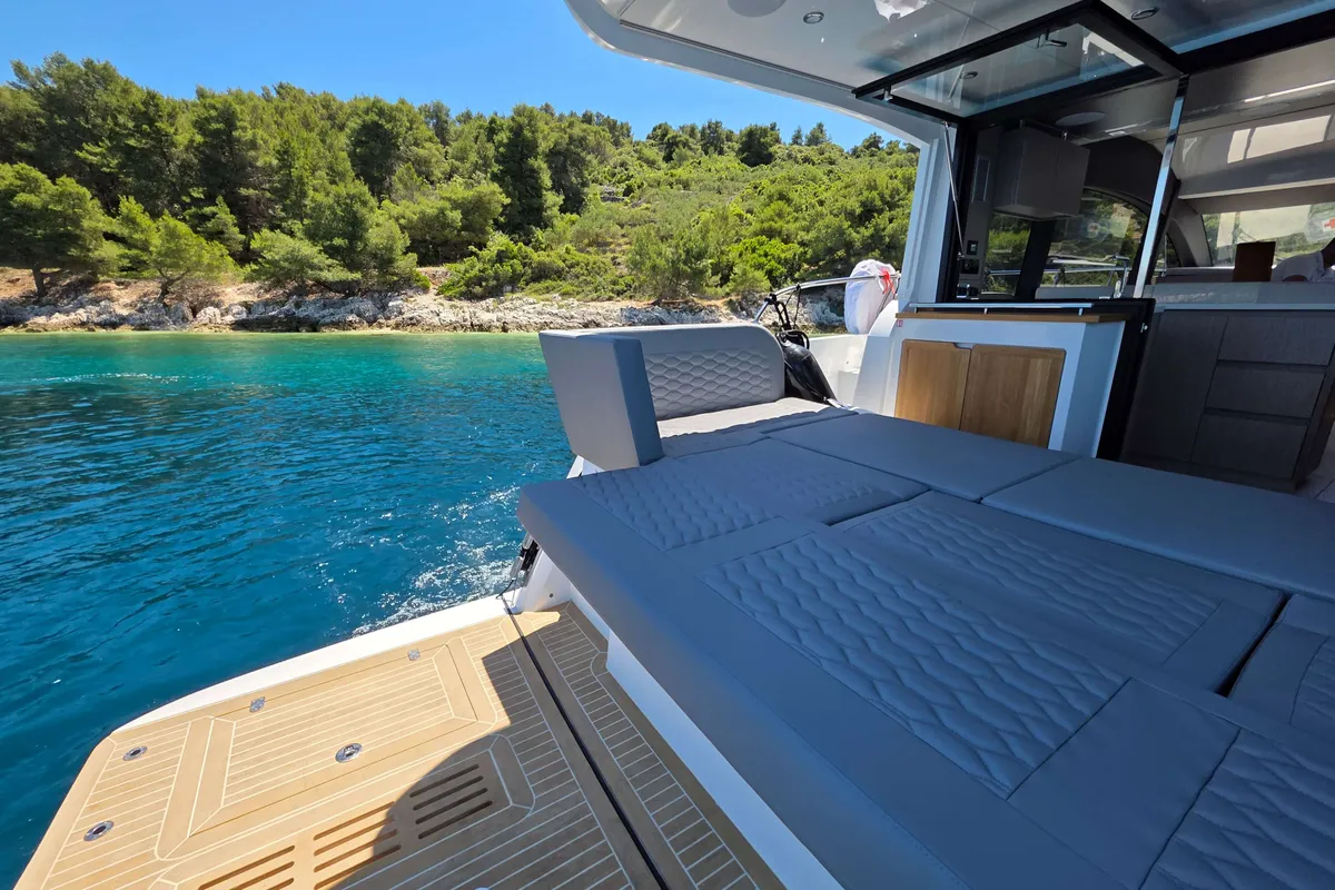 Tireless Too, a Sealine F430 motor yacht at Grad Kaštela, Croatia
