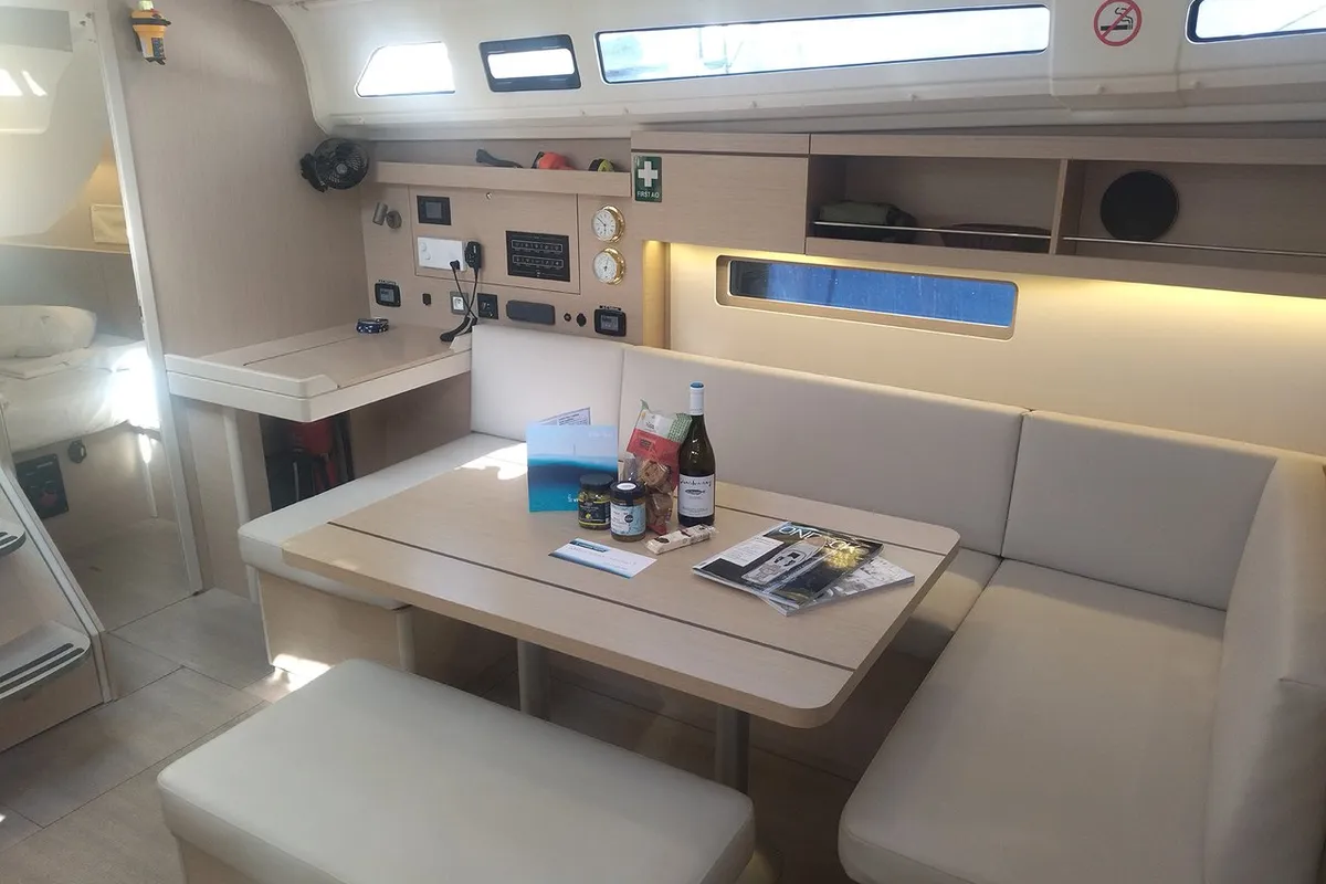 Salon of Magnum, a Beneteau Oceanis 40.1 sailboat at Athens, Greece