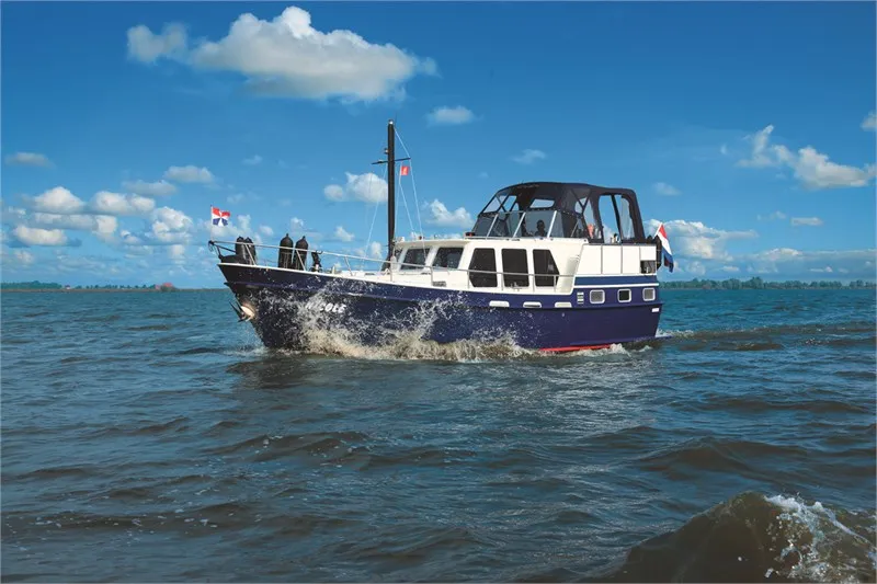 Exterior view of Nicole, a De Drait Kotterjacht 10.7 GL motorboat at Woudsend, Netherlands