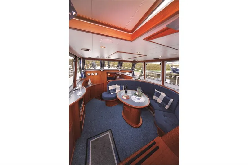 Salon of Nicole, a De Drait Kotterjacht 10.7 GL motorboat at Woudsend, Netherlands