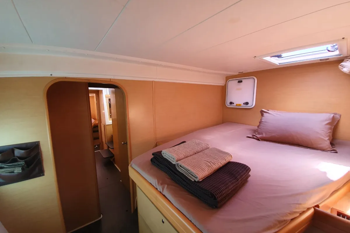 Cabin on Chirouble, a Lagoon 421 catamaran at Baan Salak Phet, Thailand