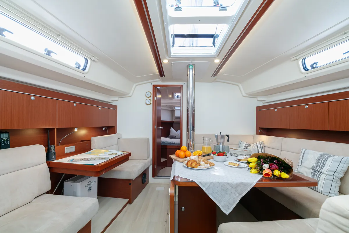 Salon of Kraken, a Hanse 415 sailboat at Baiona, Spain
