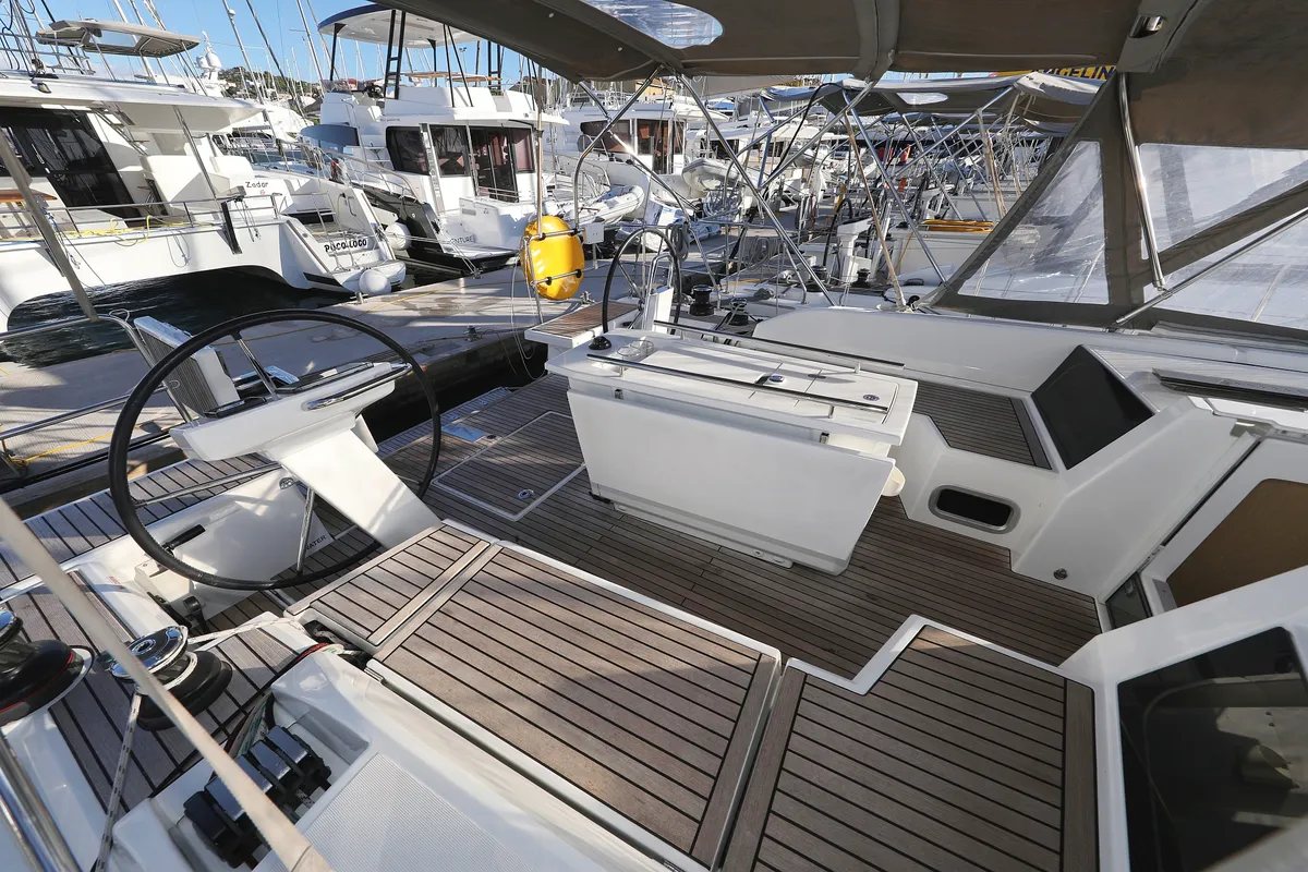 Deck of Auf Kurs, a Beneteau Oceanis 46.1 sailboat at Grad Trogir, Croatia