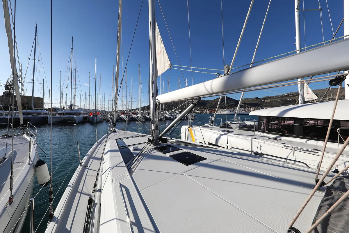 Deck of Auf Kurs, a Beneteau Oceanis 46.1 sailboat at Grad Trogir, Croatia