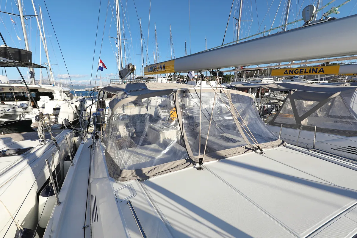Deck of Auf Kurs, a Beneteau Oceanis 46.1 sailboat at Grad Trogir, Croatia