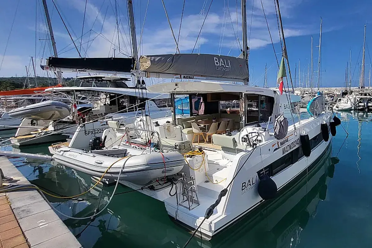 Exterior view of Free Wheeler, a Bali Catsmart catamaran at Procida, Italy
