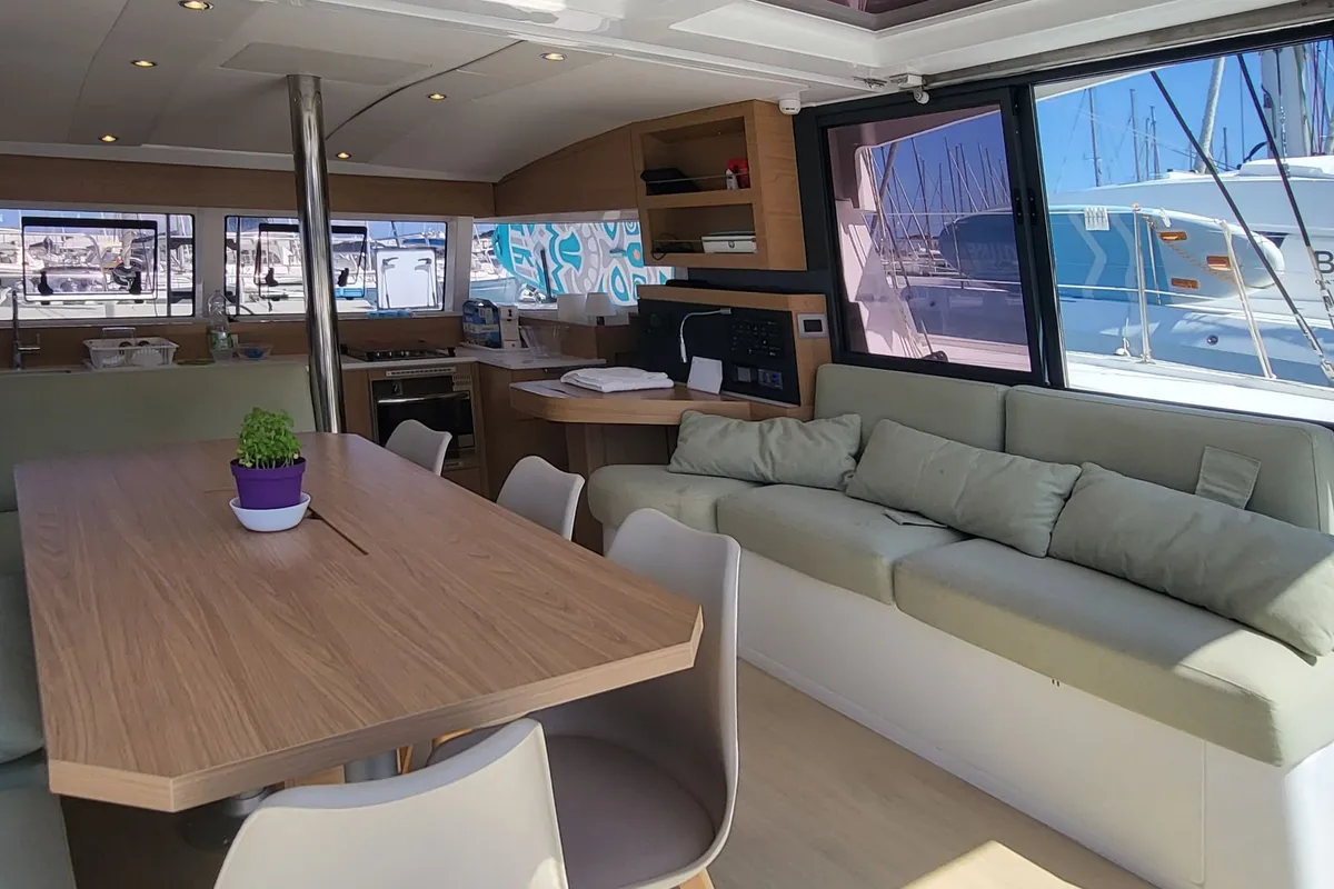 Salon of Free Wheeler, a Bali Catsmart catamaran at Procida, Italy