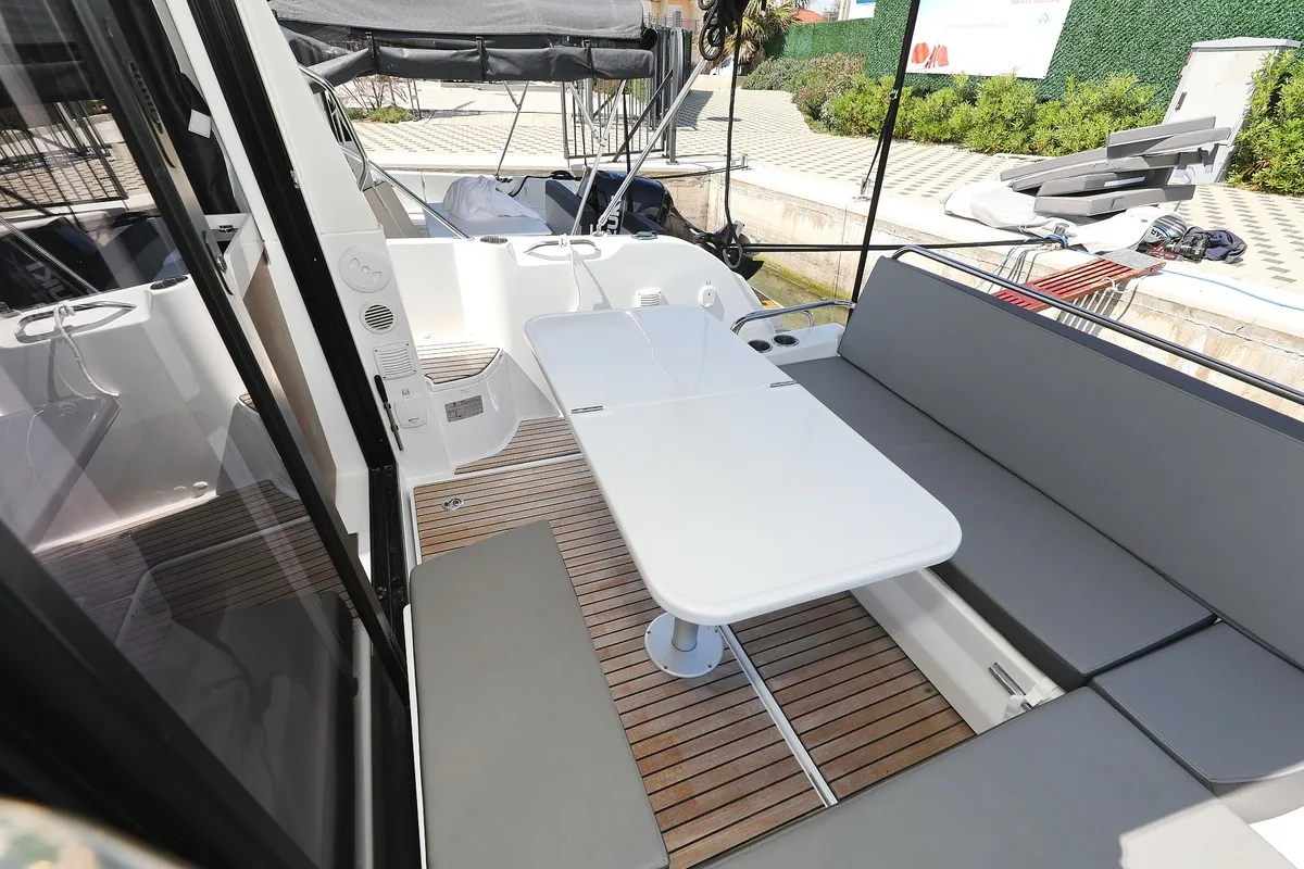 Deck of Lolo, a Beneteau Antares 9 OB motorboat at Pirovac, Croatia