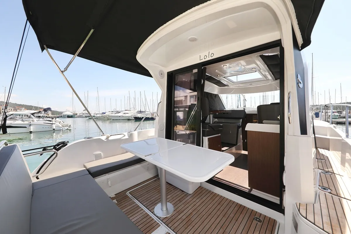 Deck of Lolo, a Beneteau Antares 9 OB motorboat at Pirovac, Croatia