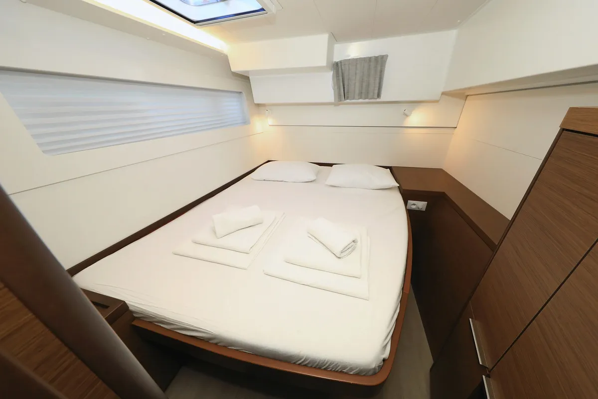 Cabin on Gimme Kiss, a Lagoon 40 catamaran at Općina Sukošan, Croatia
