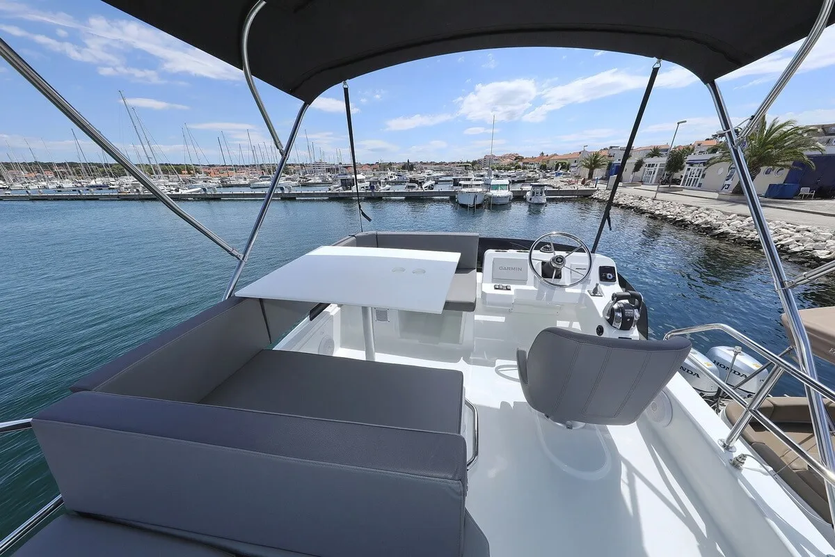 Deck of Solis, a Beneteau Antares 11 Fly OB motorboat at Grad Biograd na Moru, Croatia