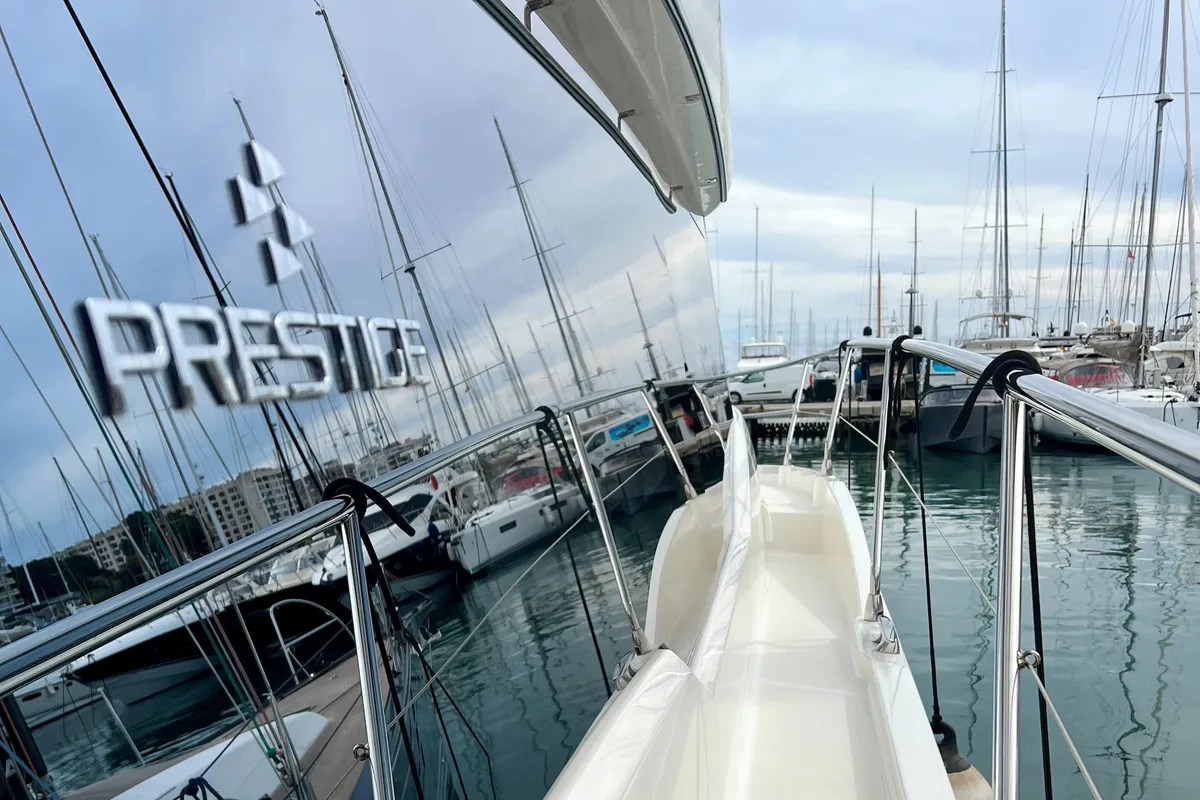 Exterior view of Perfect Life, a Prestige 460 motorboat at Palma de Mallorca, Spain