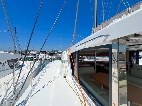 Exterior view of Hope, a Bali Catsmart catamaran at Hyères, France