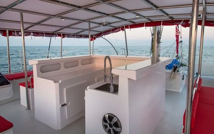 Deck of Poevasion, a Gulet Ocean Voyager 53 catamaran at Papeete, France