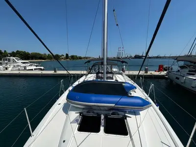 Salon of Leona, a Jeanneau Sun Odyssey 440 sailboat at Pula, Croatia