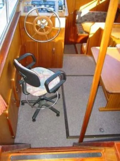 Cockpit of Twieberr, a Gulet Success 1050 motorboat at Woudsend, Netherlands
