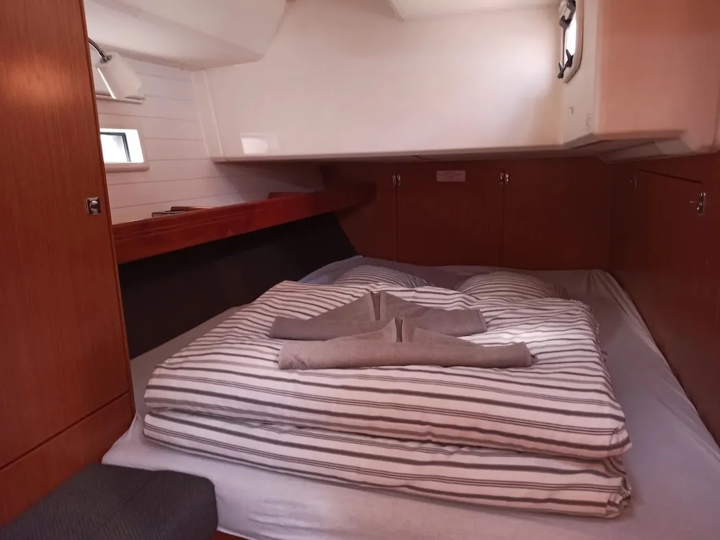 Cabin on Bardolino, a Bavaria Cruiser 46 sailboat at Seget Donji, Croatia