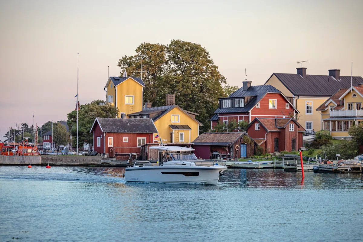 Exterior view of Ruddy, a Nimbus Tender T11 motorboat at Pirovac, Croatia