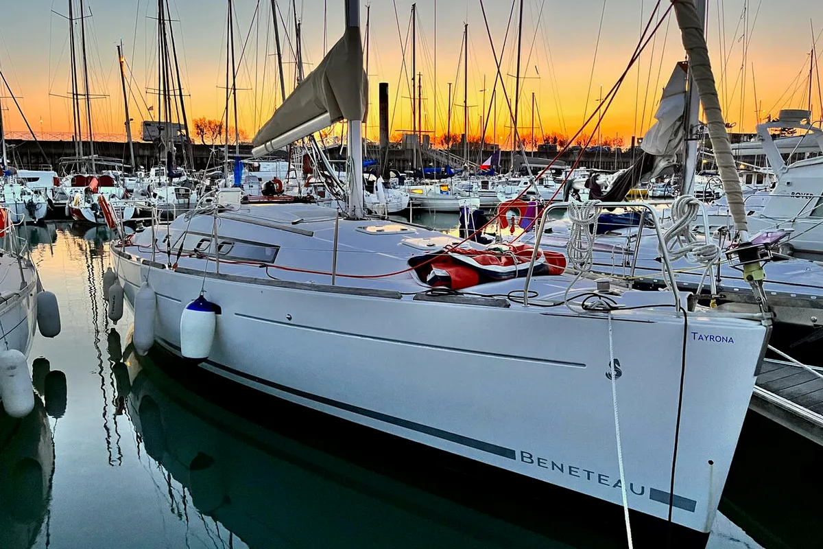 Exterior view of Tayrona, a Beneteau Oceanis 34 sailboat at La Rochelle, France
