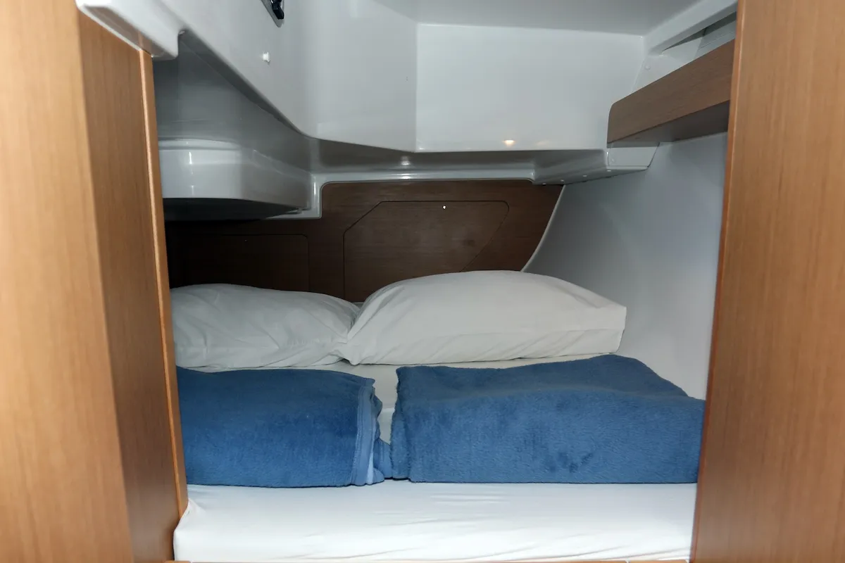 Cabin on Tatjana, a Jeanneau Sun Odyssey 319 sailboat at Split, Croatia