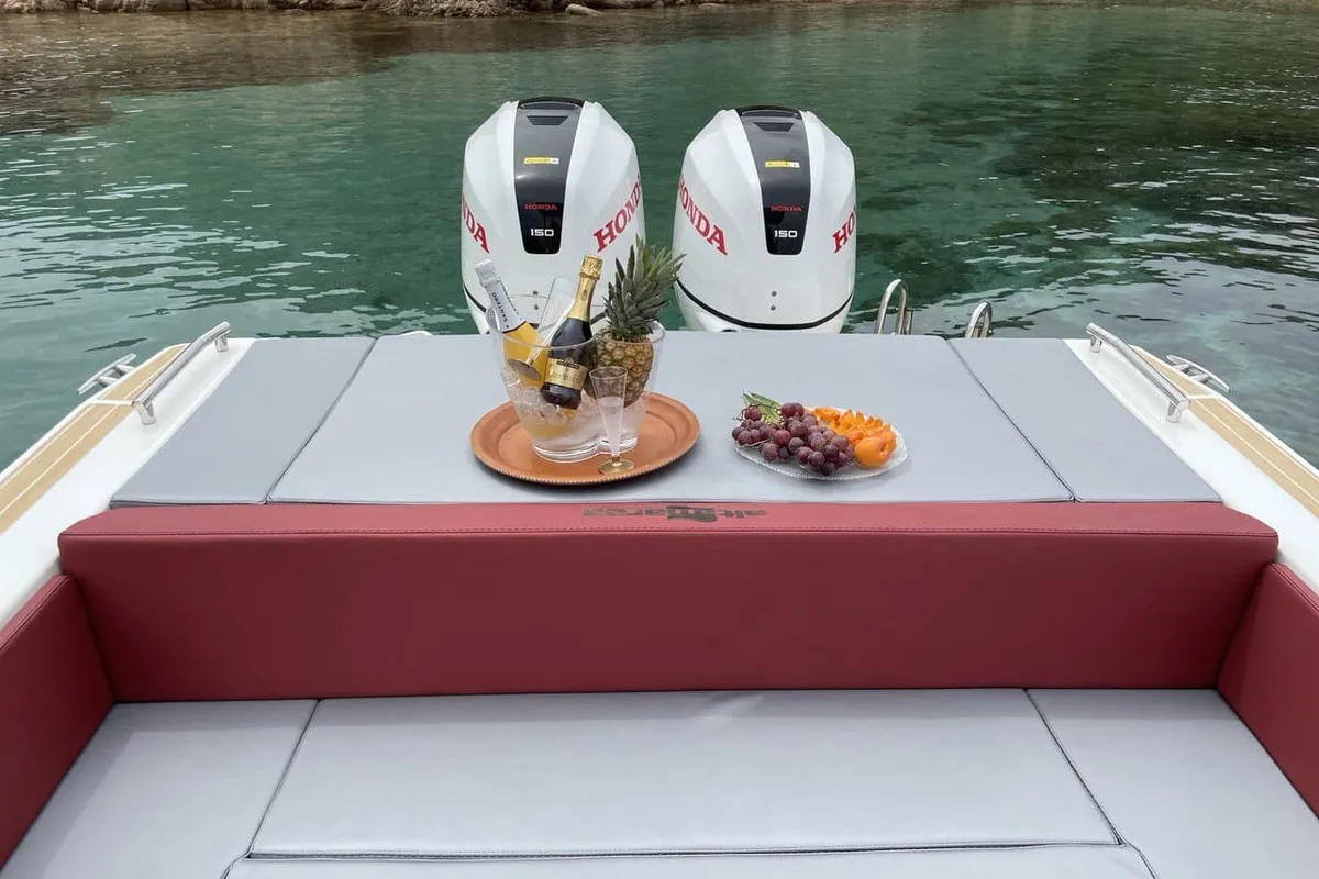 Uno, a Altamarea Wave 27 motorboat at Cannigione, Italy