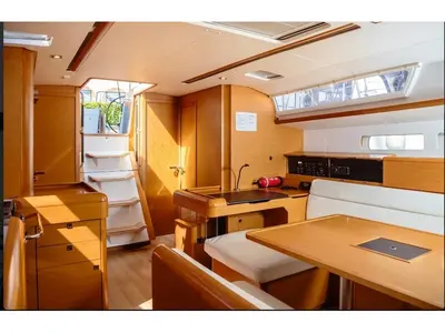 Salon of Kalos, a Jeanneau Sun Odyssey 519 sailboat at Tropea, Italy