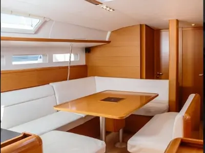 Salon of Kalos, a Jeanneau Sun Odyssey 519 sailboat at Tropea, Italy