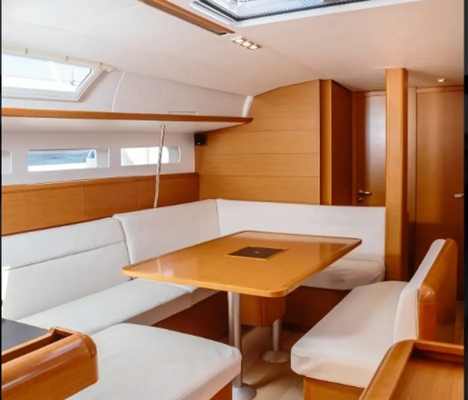 Salon of Kalos, a Jeanneau Sun Odyssey 519 sailboat at Tropea, Italy