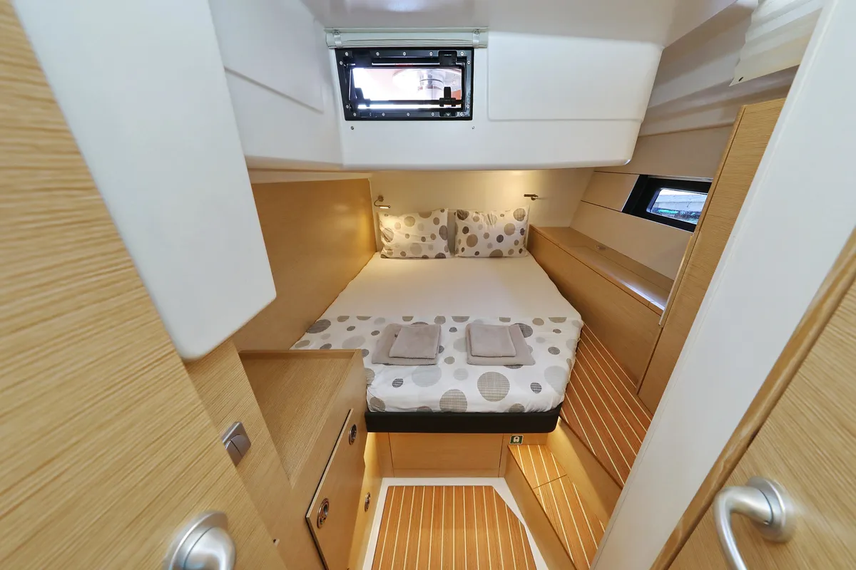 Cabin on Salacia, a Hanse 460 sailboat at Grad Šibenik, Croatia