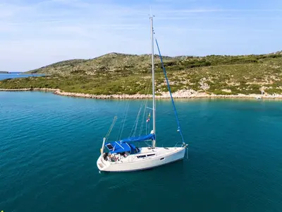 Izella
