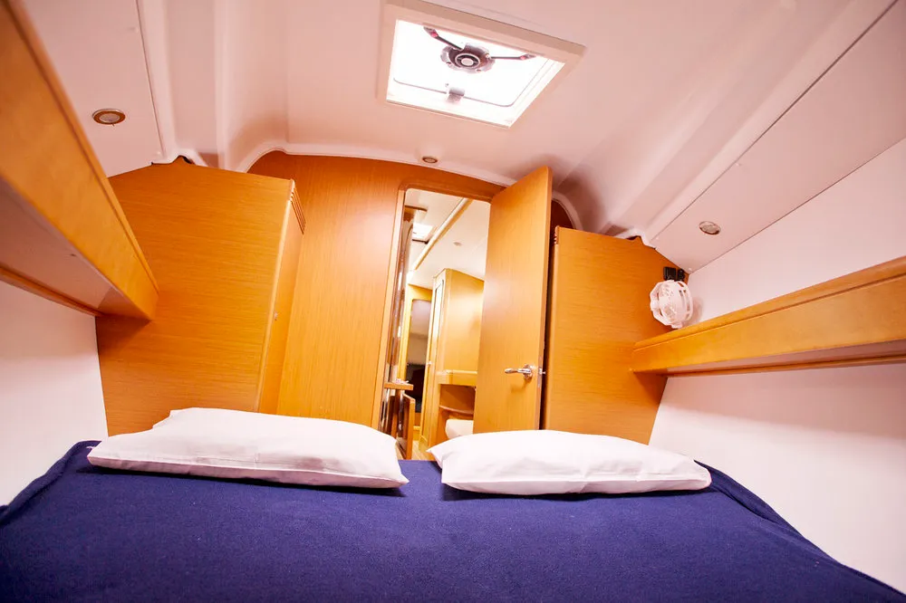 Cabin on Izella, a Jeanneau Sun Odyssey 36i sailboat at Volos Municipality, Greece