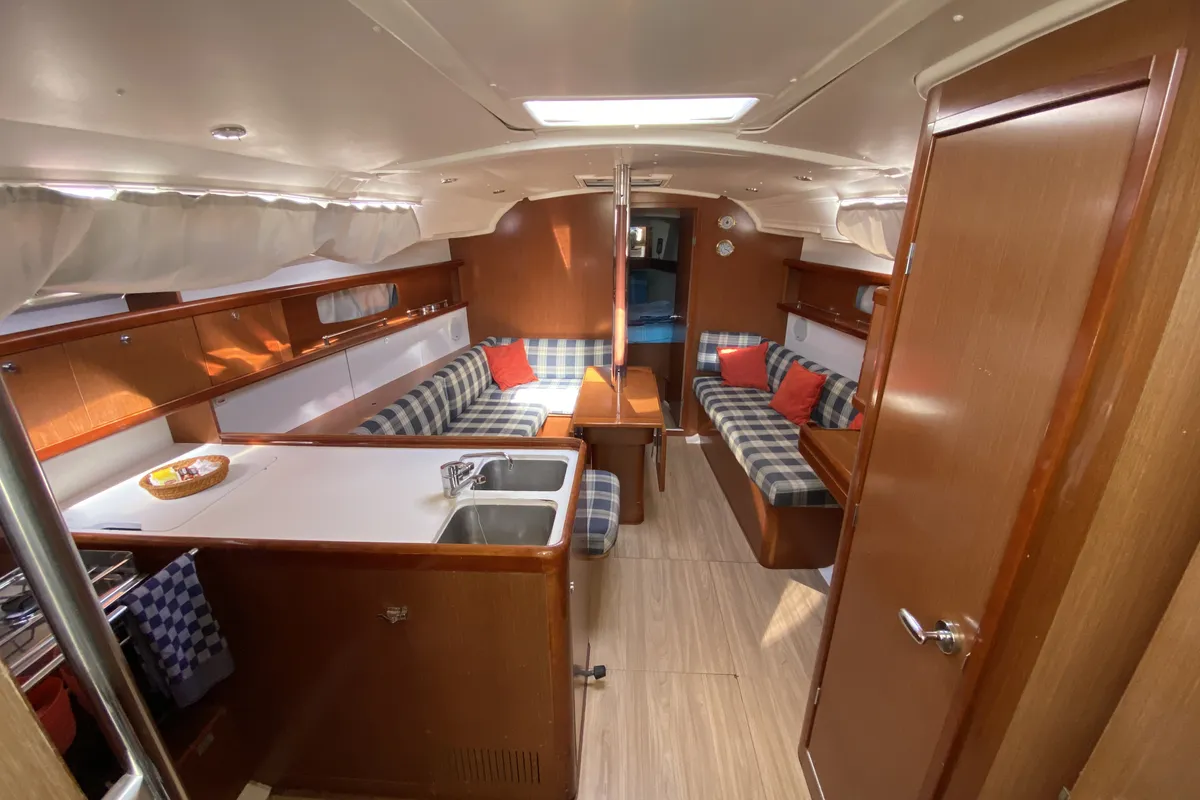 Salon of Glen Rosa, a Beneteau Oceanis 37 sailboat at Fethiye, Turkey