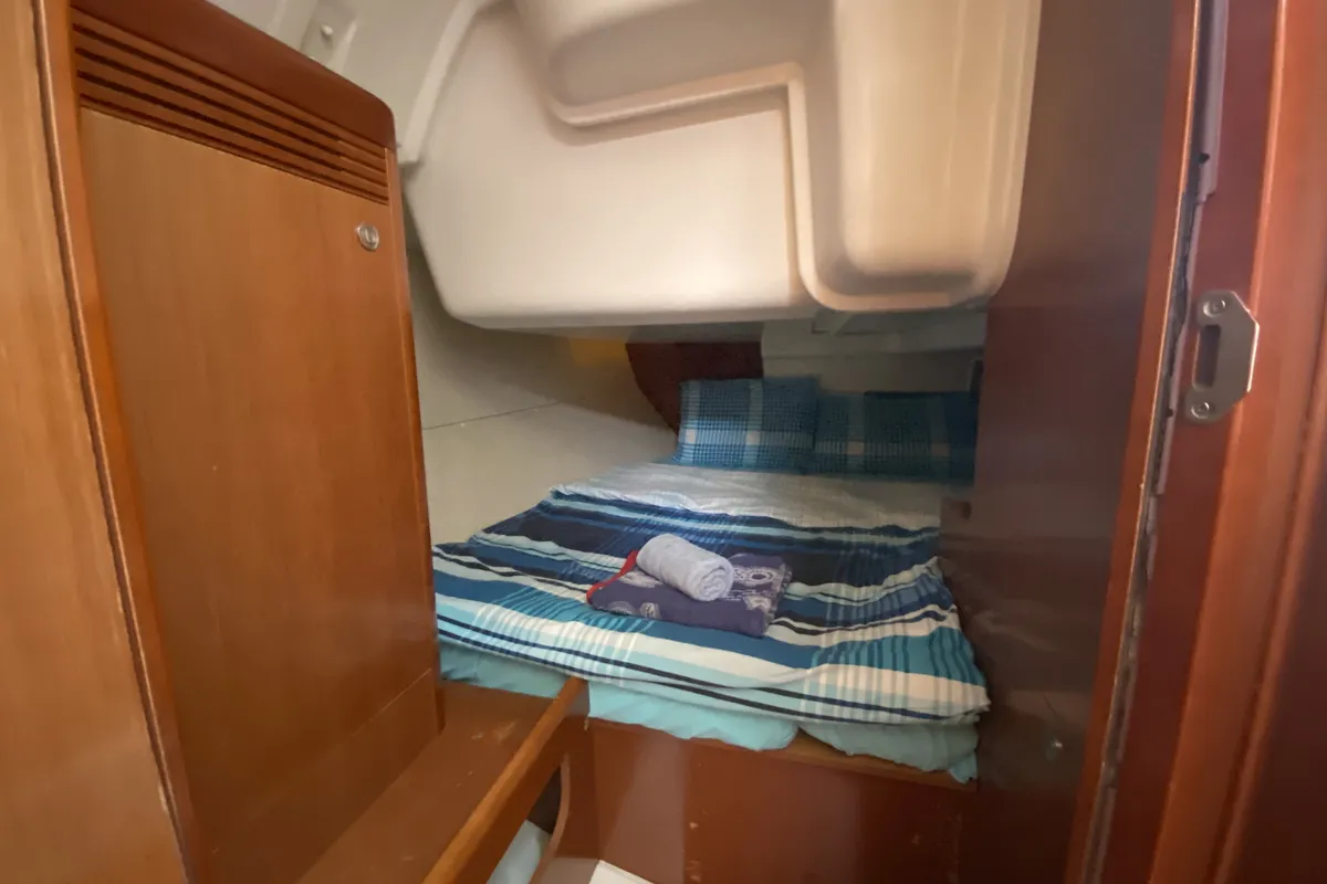Cabin on Glen Rosa, a Beneteau Oceanis 37 sailboat at Fethiye, Turkey