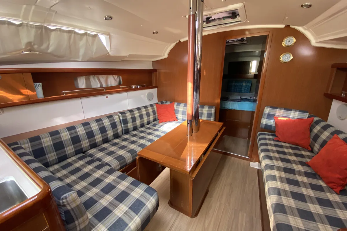 Salon of Glen Rosa, a Beneteau Oceanis 37 sailboat at Fethiye, Turkey