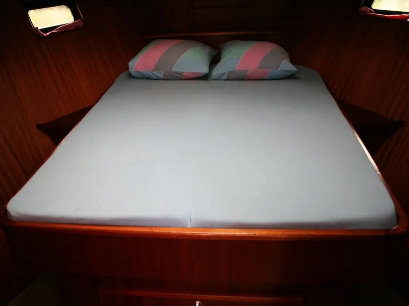 Cabin on Silver Lady, a Gulet De Drait Vri-Jon Contessa 1370 motorboat at Drachten, Netherlands