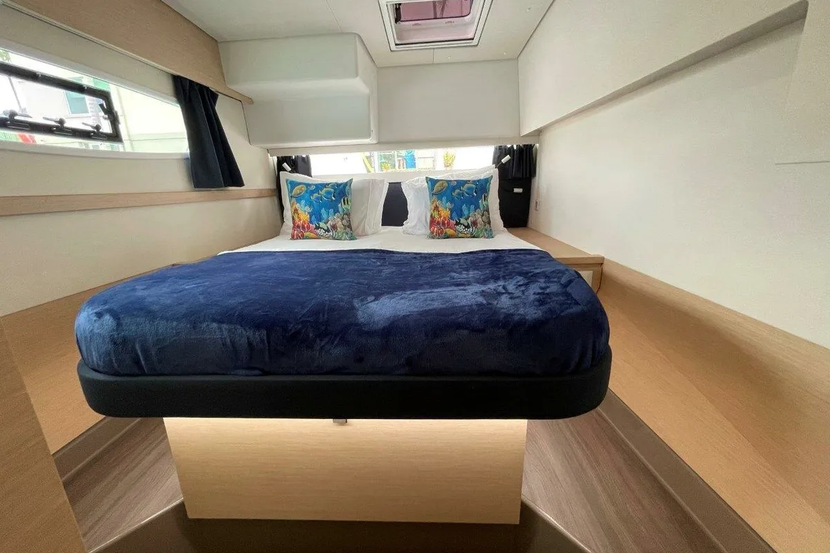 Cabin on Singing Winds, a Fountaine Pajot Saba 50 catamaran at Road Town, British Virgin Islands
