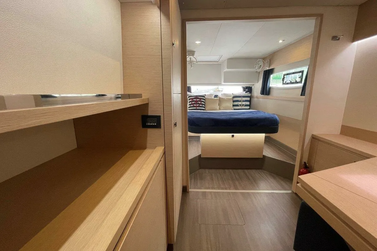 Cabin on Singing Winds, a Fountaine Pajot Saba 50 catamaran at Road Town, British Virgin Islands
