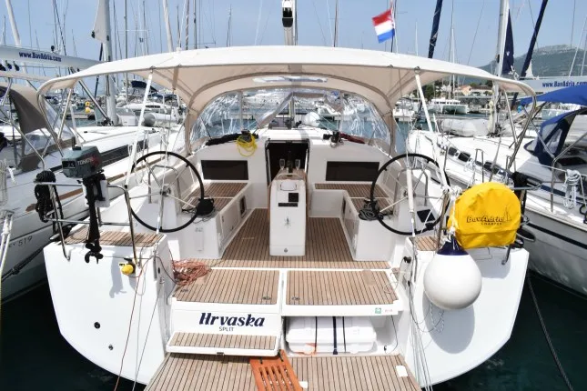 Exterior view of Hrvaska, a Jeanneau Sun Odyssey 490 sailboat at Grad Kaštela, Croatia