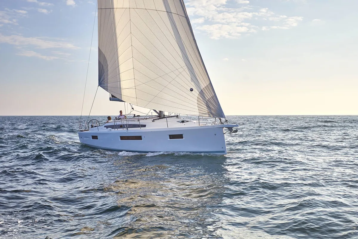 JIMMY, a Jeanneau Sun Odyssey 410 sailboat at La Favière, France