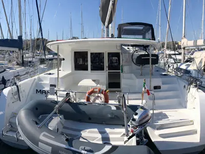 Deck of Manik, a Lagoon 40 catamaran at Nettuno, Italy