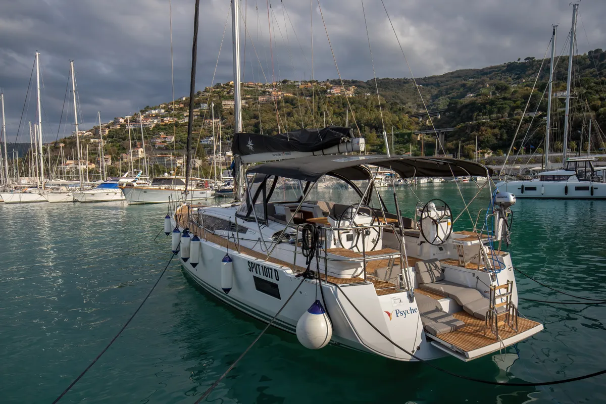 Exterior view of Psyche, a Jeanneau 54 sailboat at Tonnarella, Italy