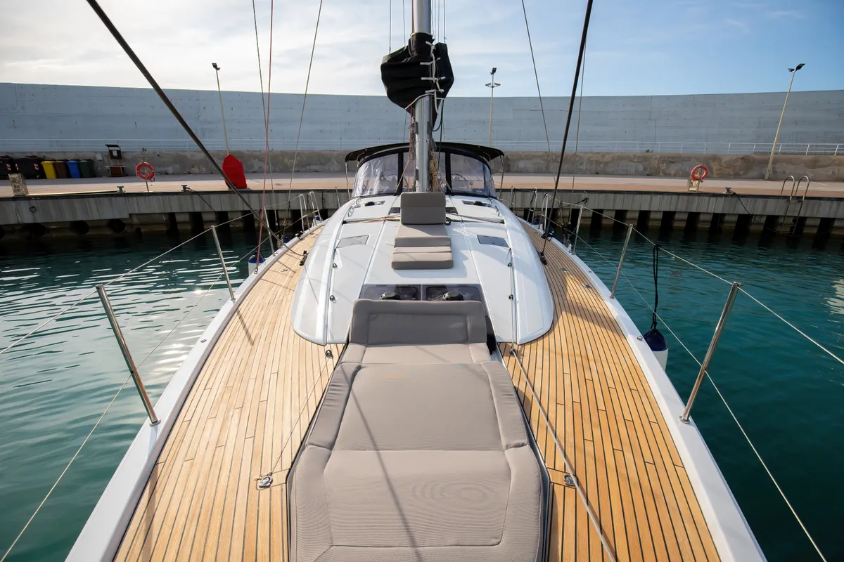 Deck of Psyche, a Jeanneau 54 sailboat at Tonnarella, Italy