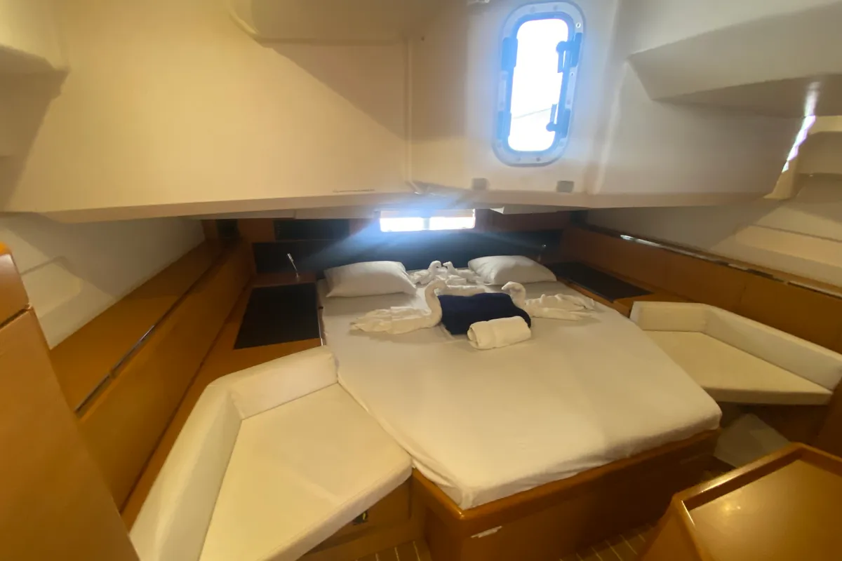 Good Decision, a Jeanneau Sun Odyssey 45DS sailboat at Road Town, British Virgin Islands