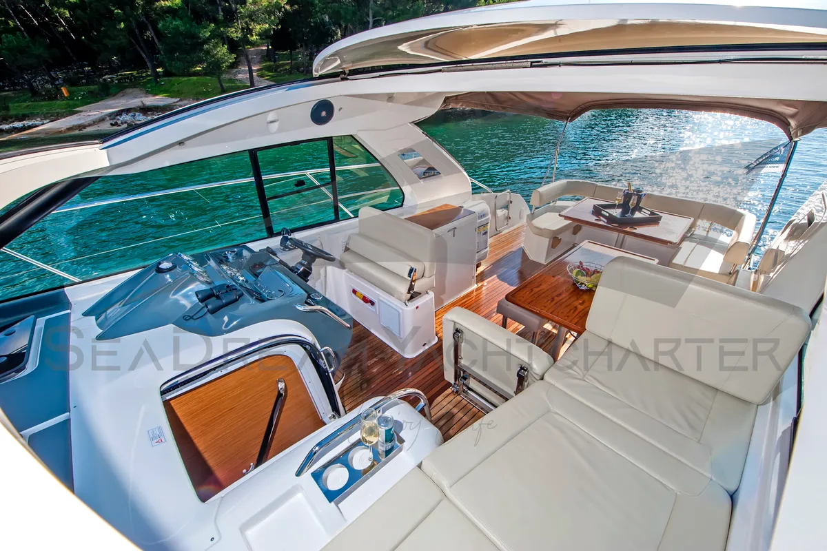 Deck of Sun Dreamer, a Bavaria S40 HT motorboat at Općina Sukošan, Croatia