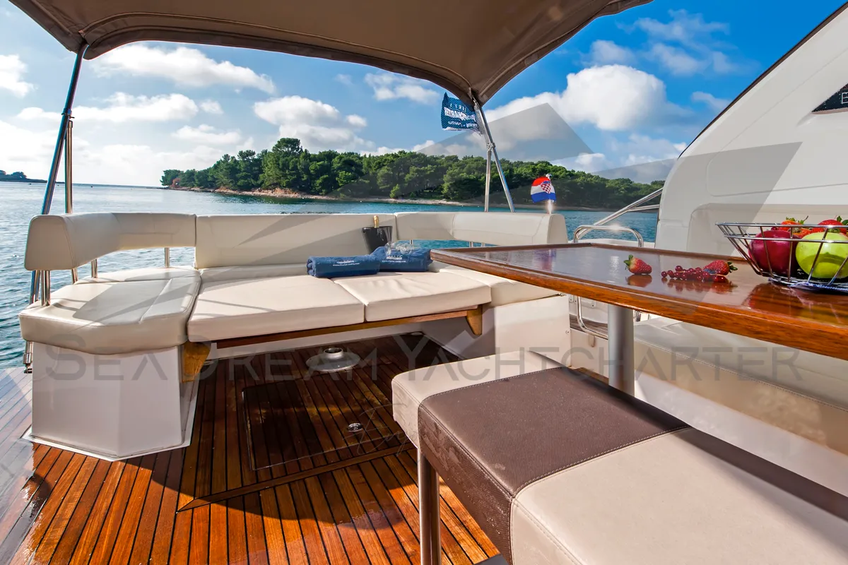 Deck of Sun Dreamer, a Bavaria S40 HT motorboat at Općina Sukošan, Croatia