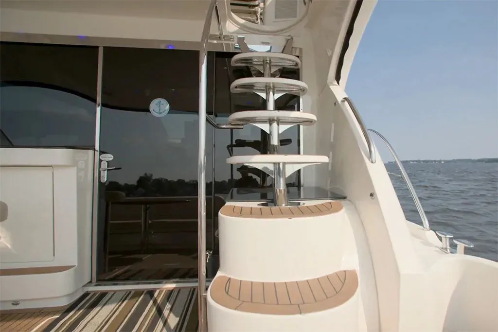 Sea Dancer, a Meridian 541 Sedan motor yacht at Annapolis, United States