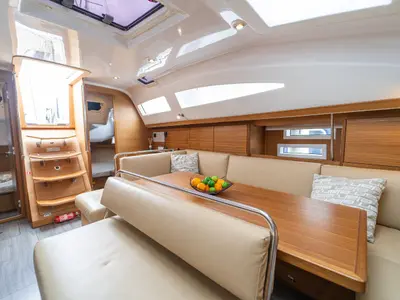 Salon of Ciao Ragazza, a Elan Impression 45.1 sailboat at Kaštela, Croatia