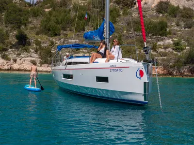 Sunsail 42 Premium