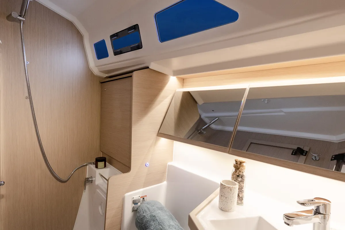 Head on Sunsail 42 Premium, a Beneteau Oceanis 40.1 sailboat at Alameda, United States