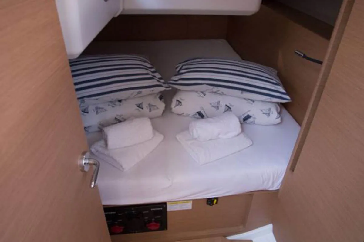 Springbank, a Jeanneau Sun Odyssey 440 sailboat at Seget Donji, Croatia